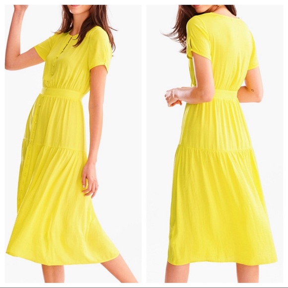 luminous yellow dress